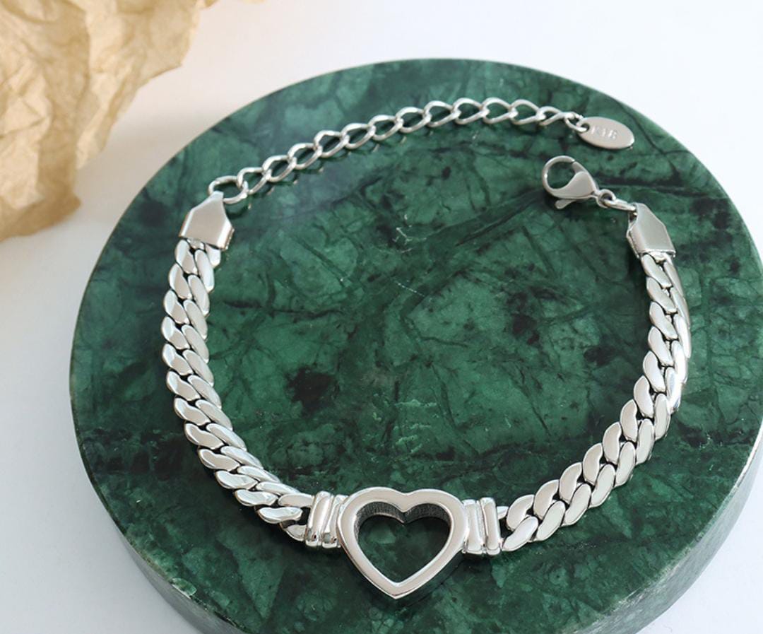 طقم القلب الفضي