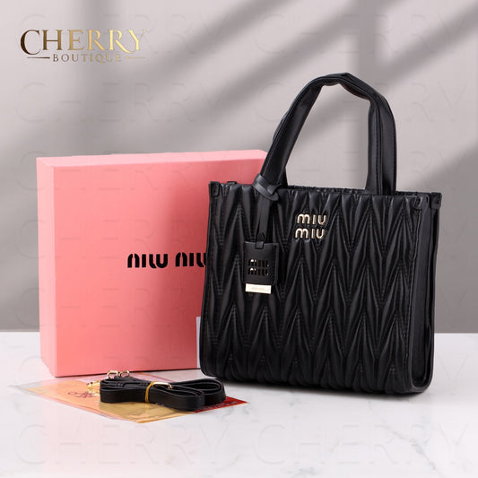 Miu miu كبيره