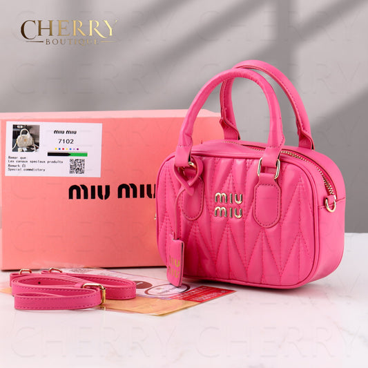 Miu miu ميني